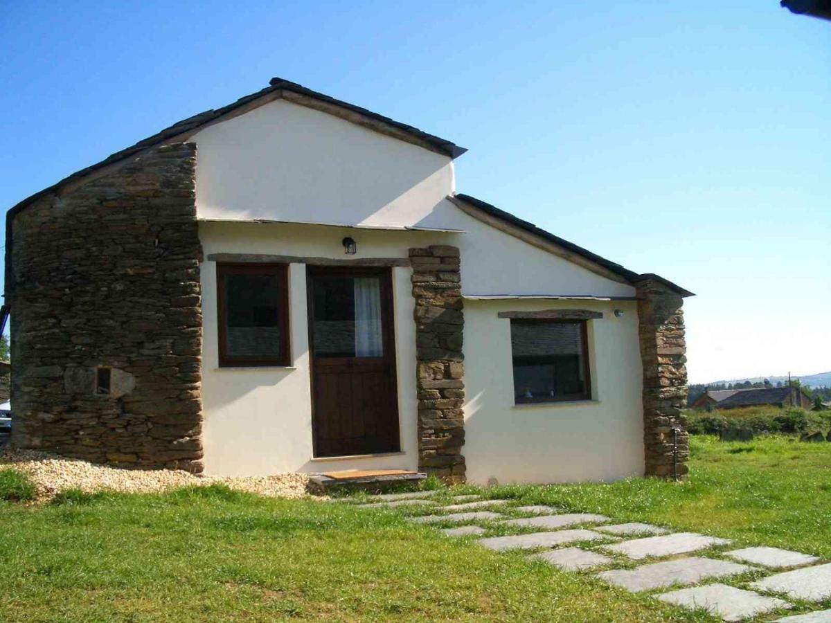 Casas Do Campo Apartment Monfero Luaran gambar